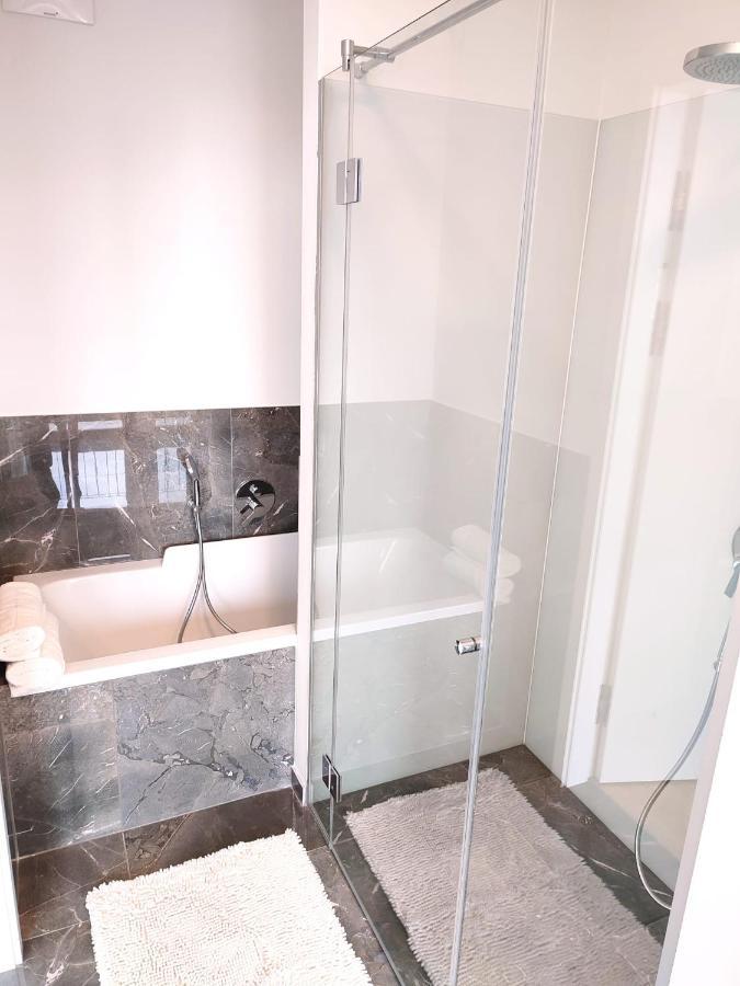 Panorama Apartment Vienna - Free Parking, Sauna & Fitness מראה חיצוני תמונה