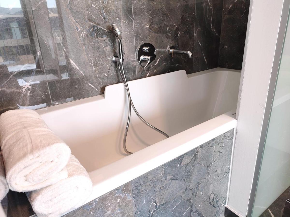Panorama Apartment Vienna - Free Parking, Sauna & Fitness מראה חיצוני תמונה