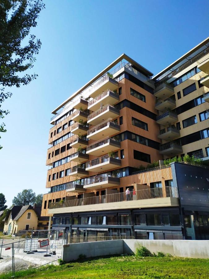 Panorama Apartment Vienna - Free Parking, Sauna & Fitness מראה חיצוני תמונה